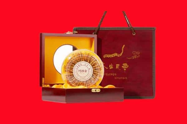 收购资讯:上海市奉贤回收冬虫夏草是按克吗